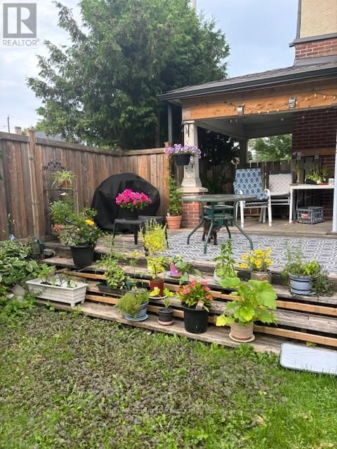 319 ELIAS AVENUE Image 26