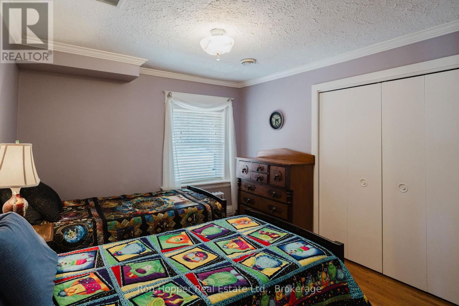 525 9TH STREET EAST Image 18