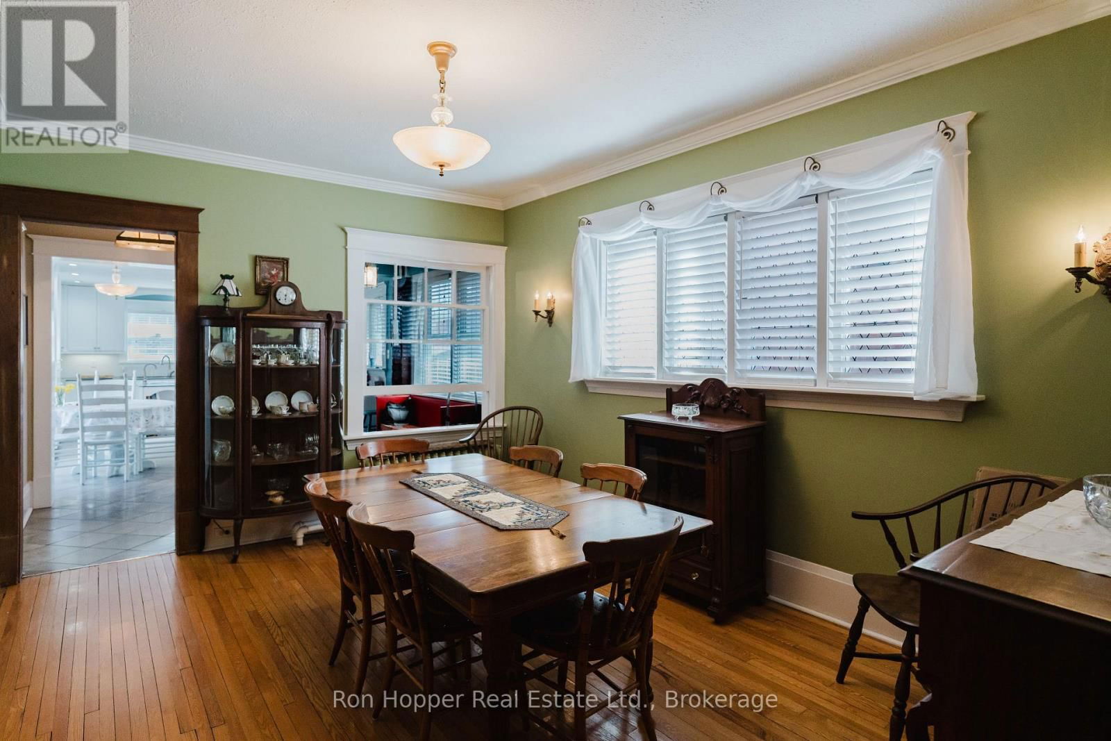 525 9TH STREET EAST Image 7