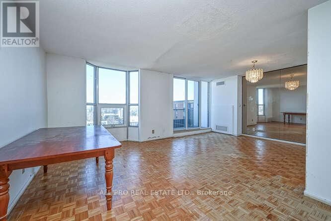 Unit 1215 - 2951 RIVERSIDE DRIVE EAST Image 5