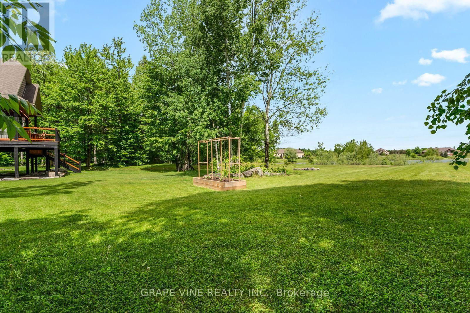 515 WEST LAKE CIRCLE Image 12
