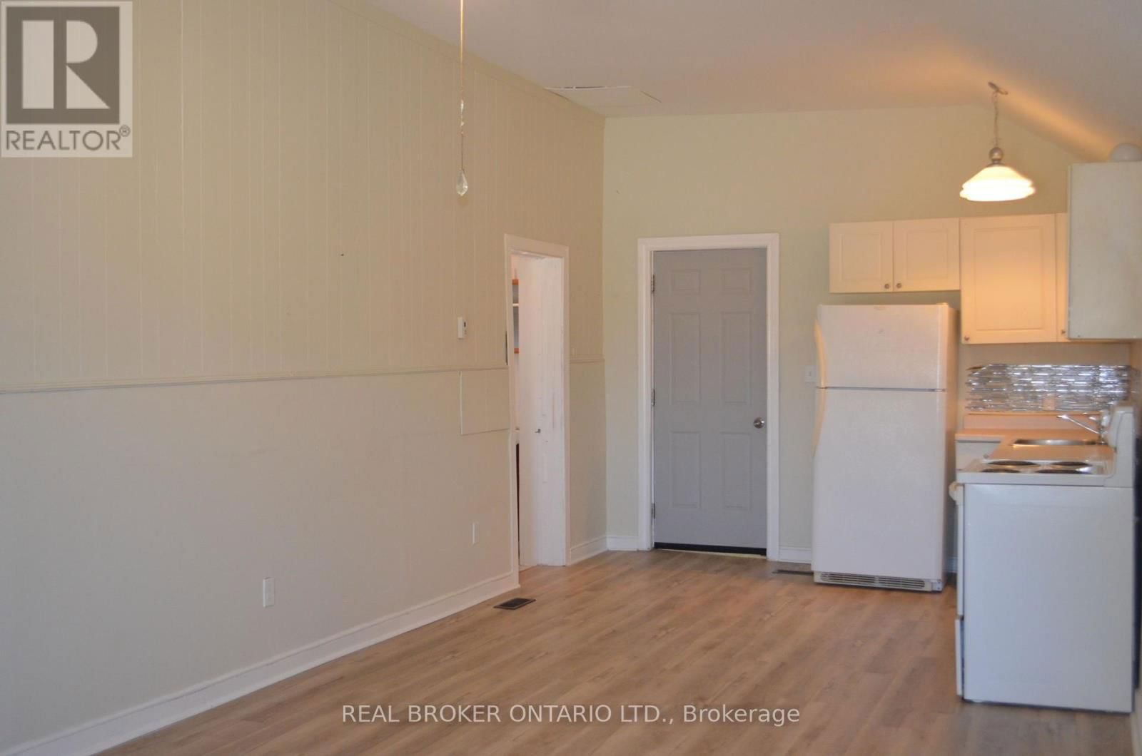 2 - 633785 63 ROAD Image 6