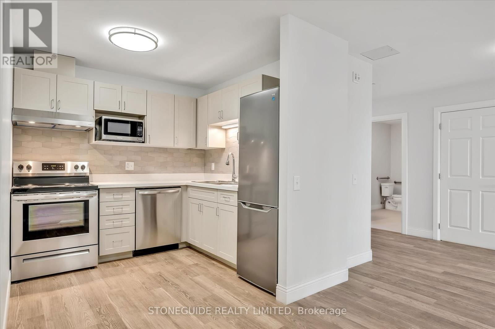 420 - 555 BONACCORD STREET Image 12
