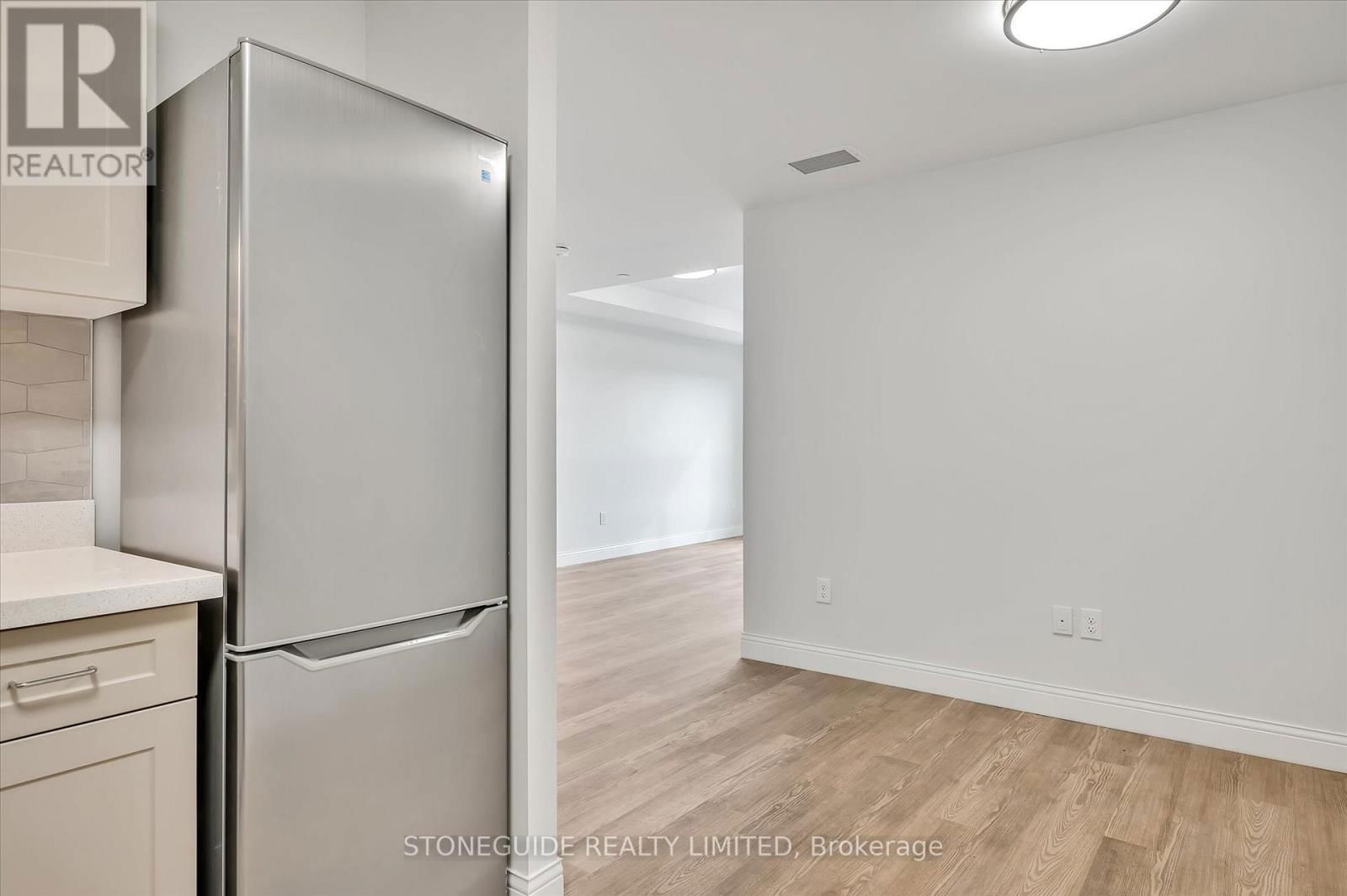 420 - 555 BONACCORD STREET Image 14