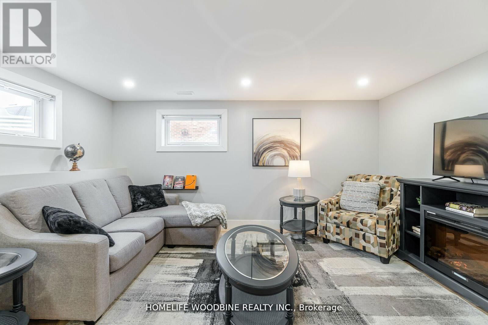 107 WINCHESTER BOULEVARD Image 20