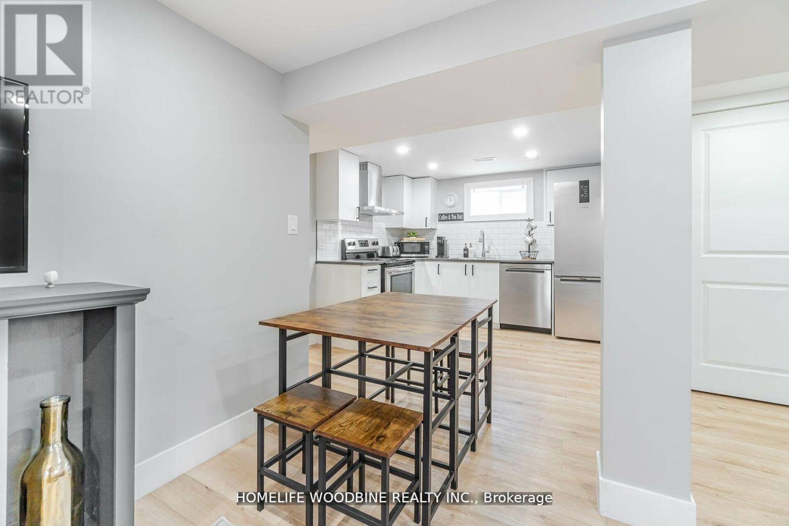 107 WINCHESTER BOULEVARD Image 22