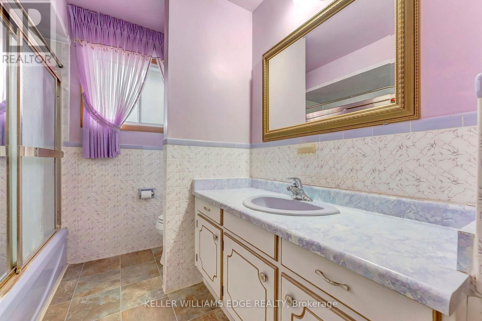 33 LYNWOOD DRIVE Image 17
