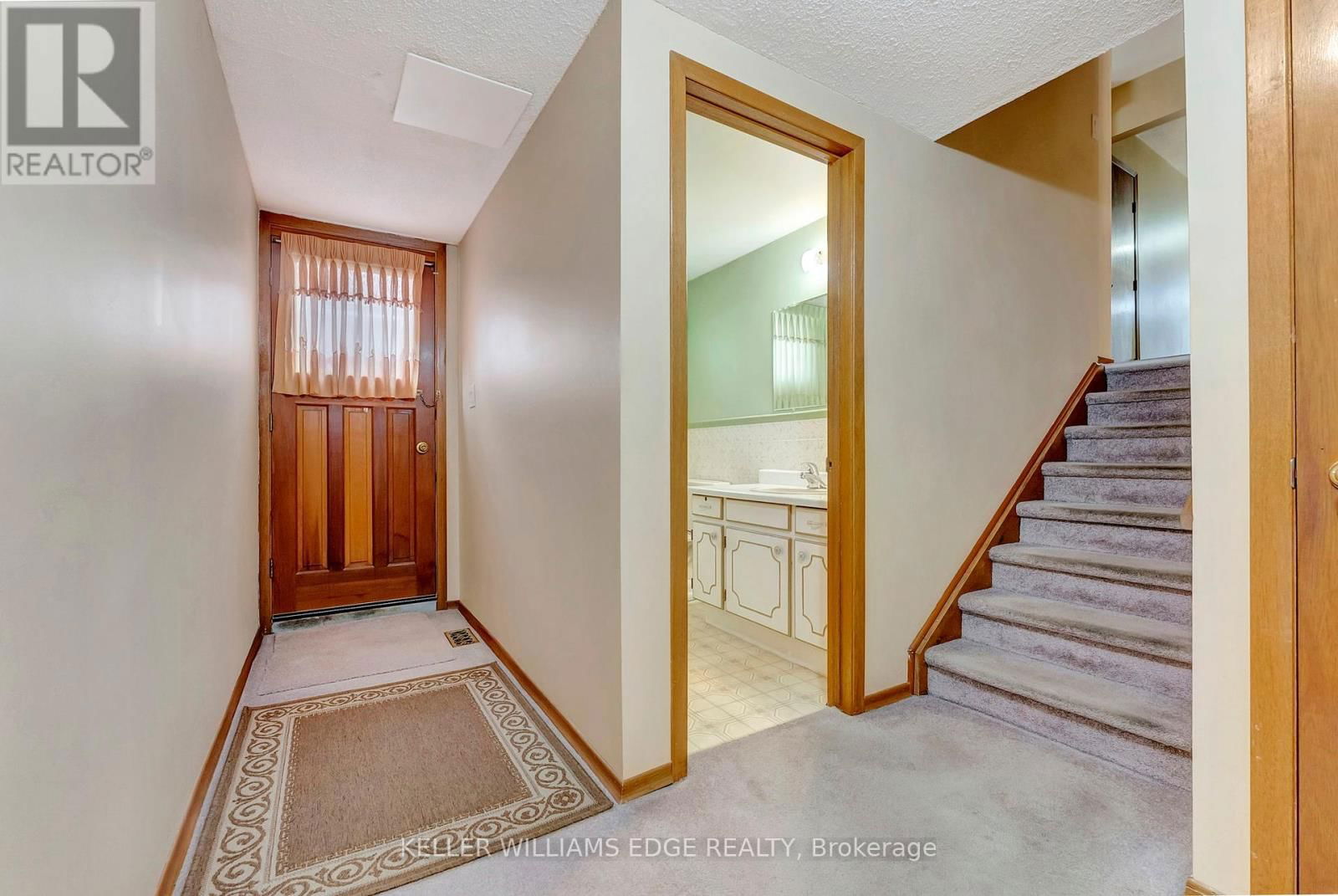 33 LYNWOOD DRIVE Image 23