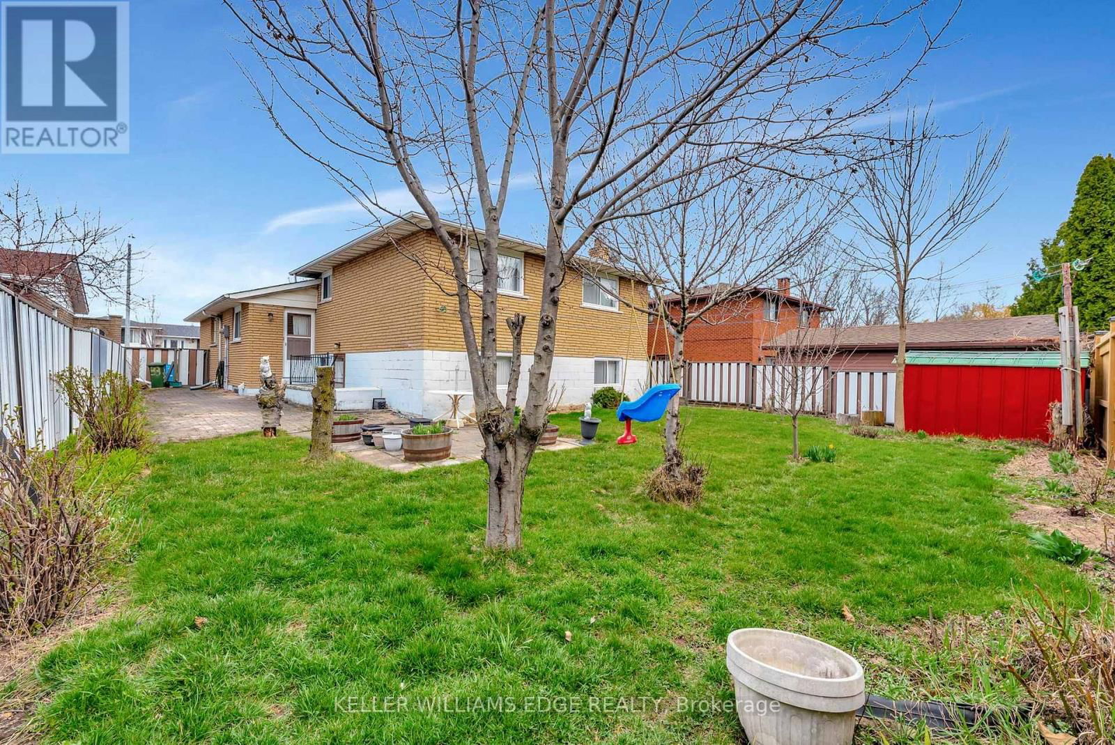 33 LYNWOOD DRIVE Image 34