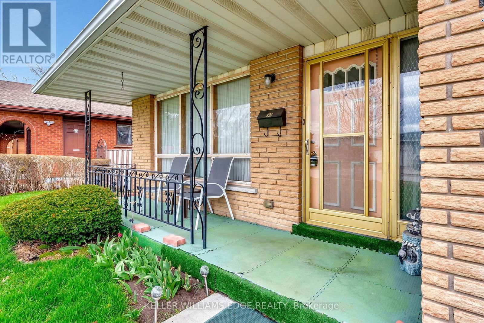 33 LYNWOOD DRIVE Image 4