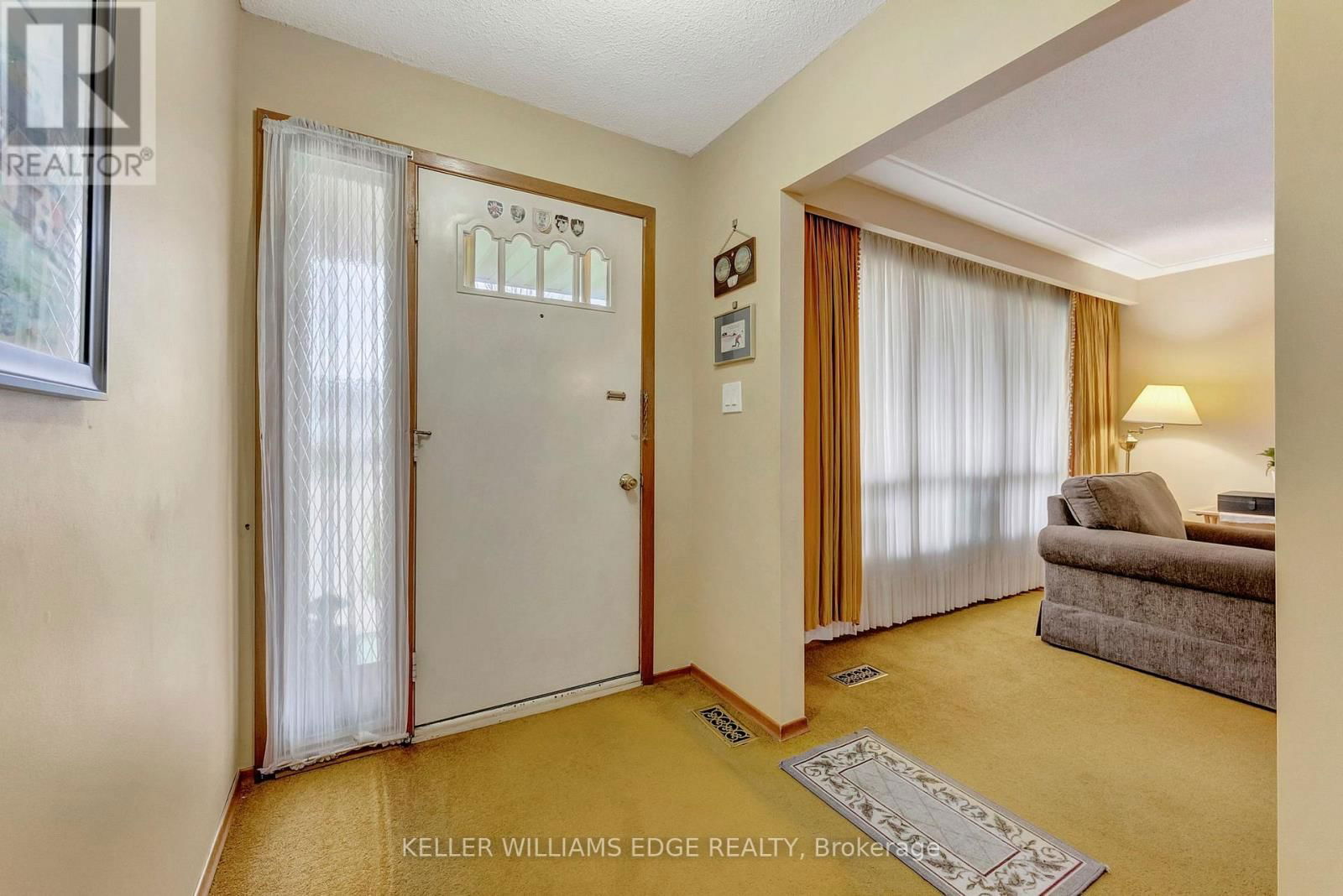 33 LYNWOOD DRIVE Image 5
