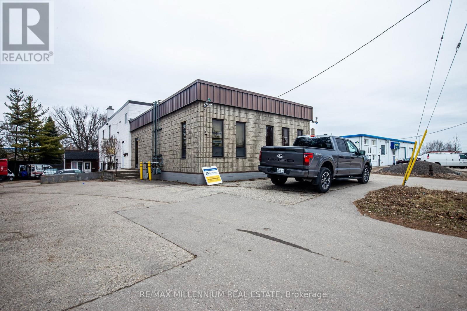 6 HOFFMAN STREET Image 1