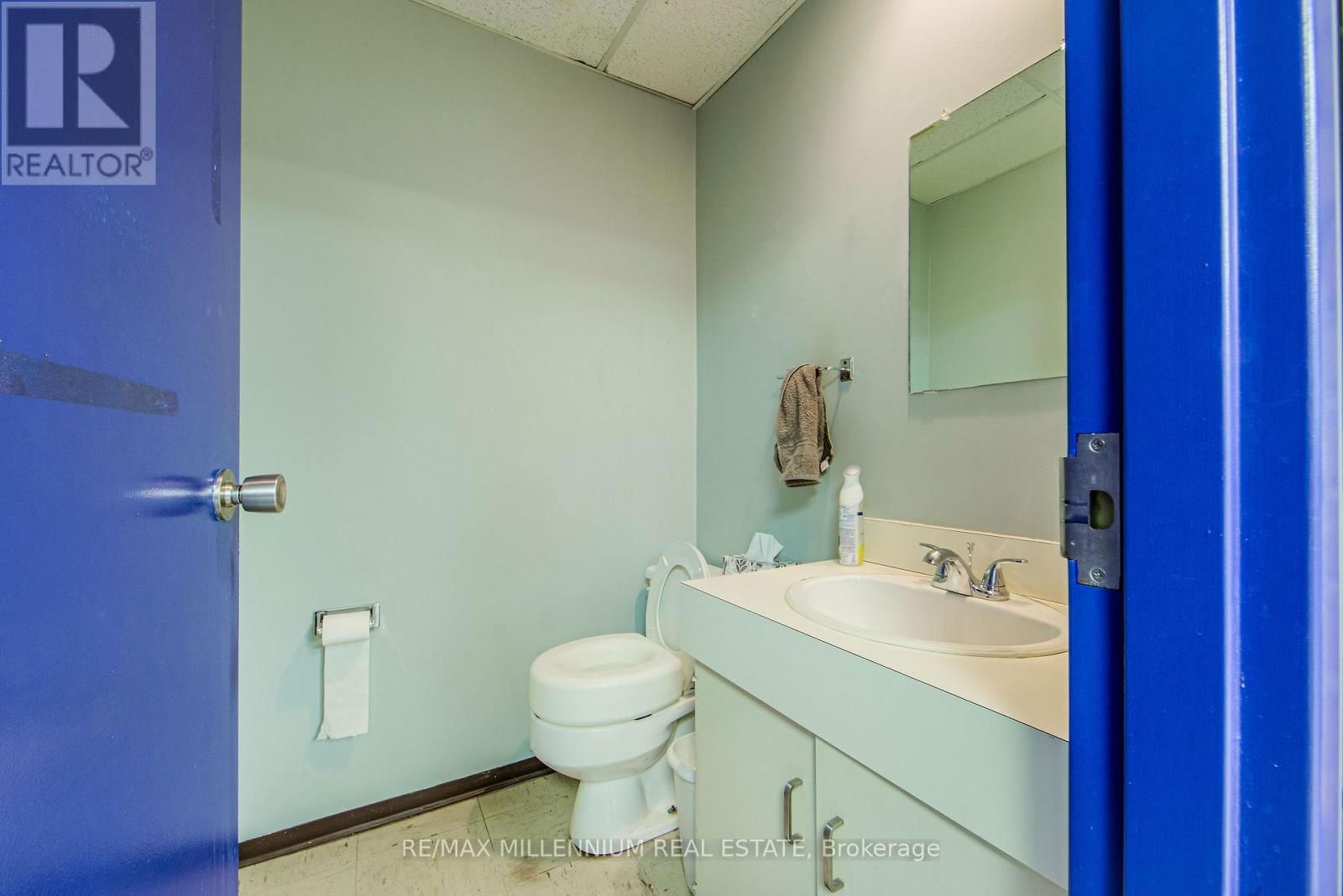 6 HOFFMAN STREET Image 10