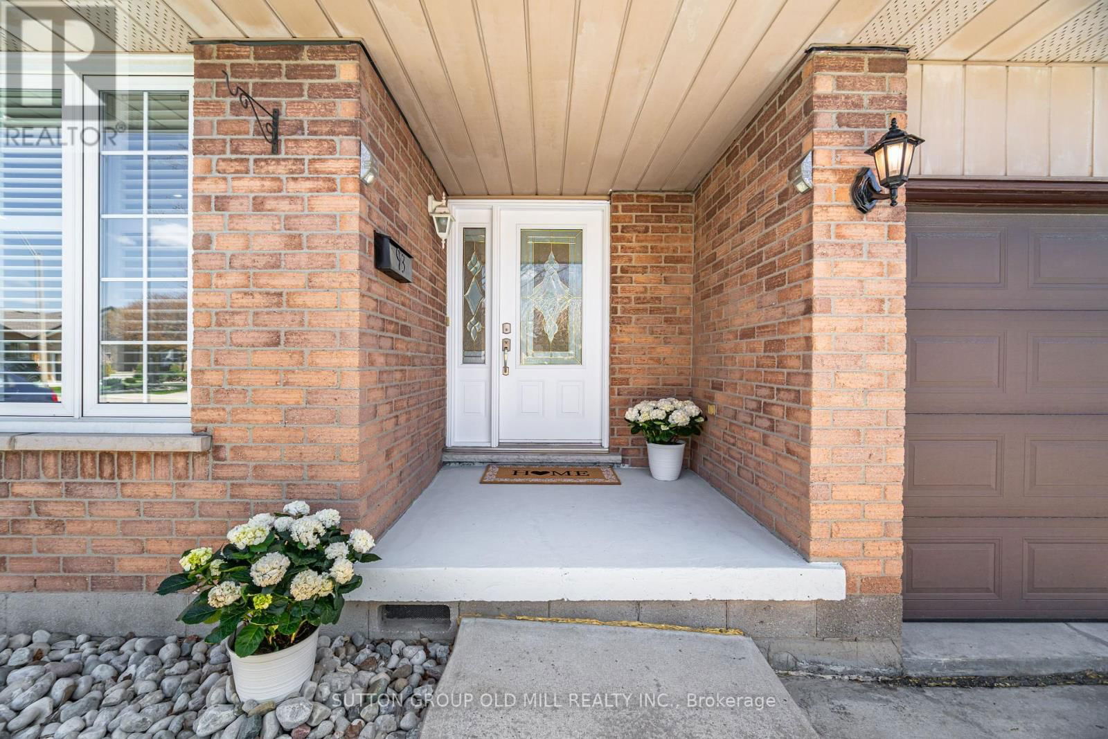 93 INDIAN CRESCENT Image 3