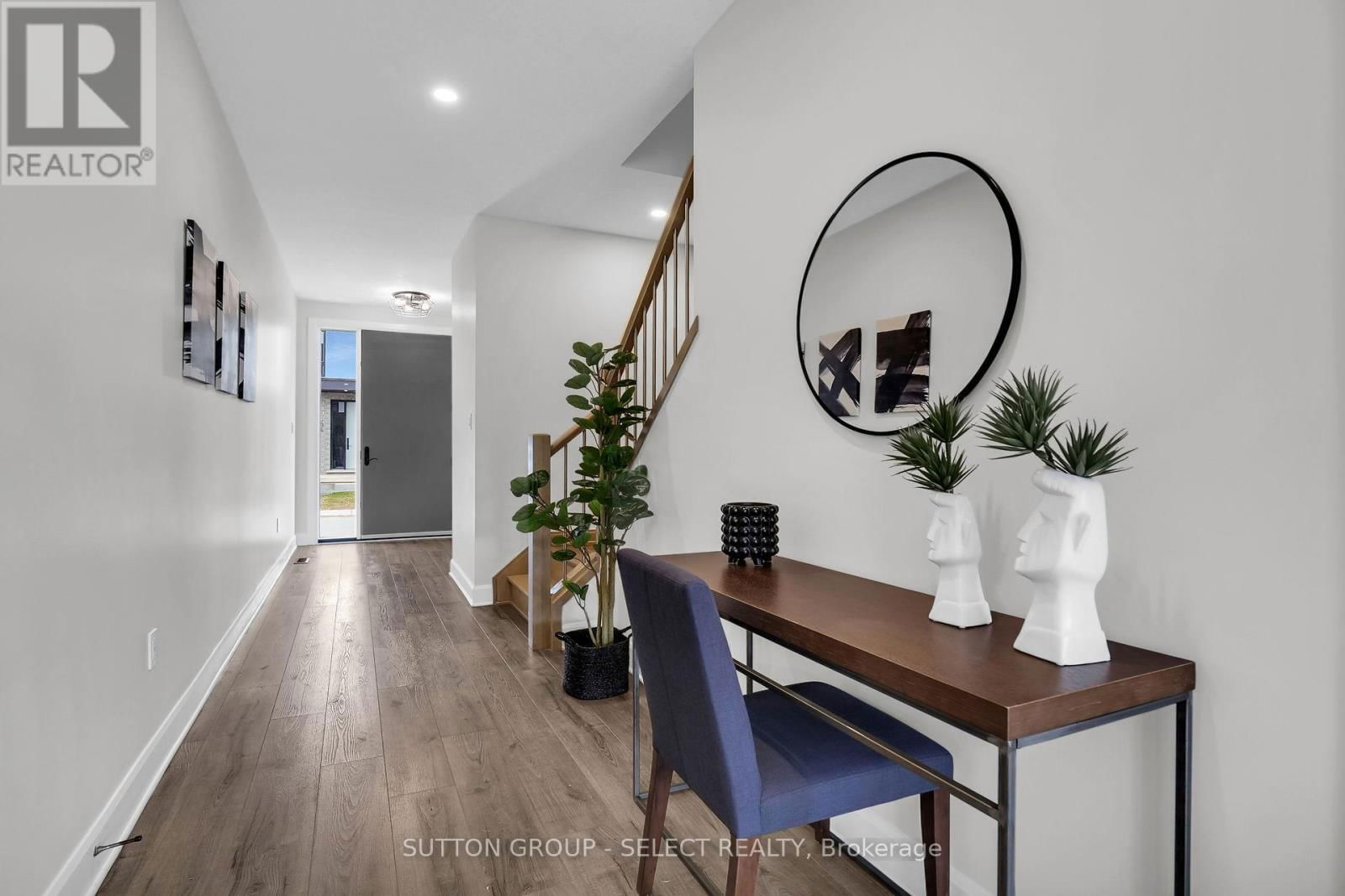 138 - 175 DOAN DRIVE Image 4