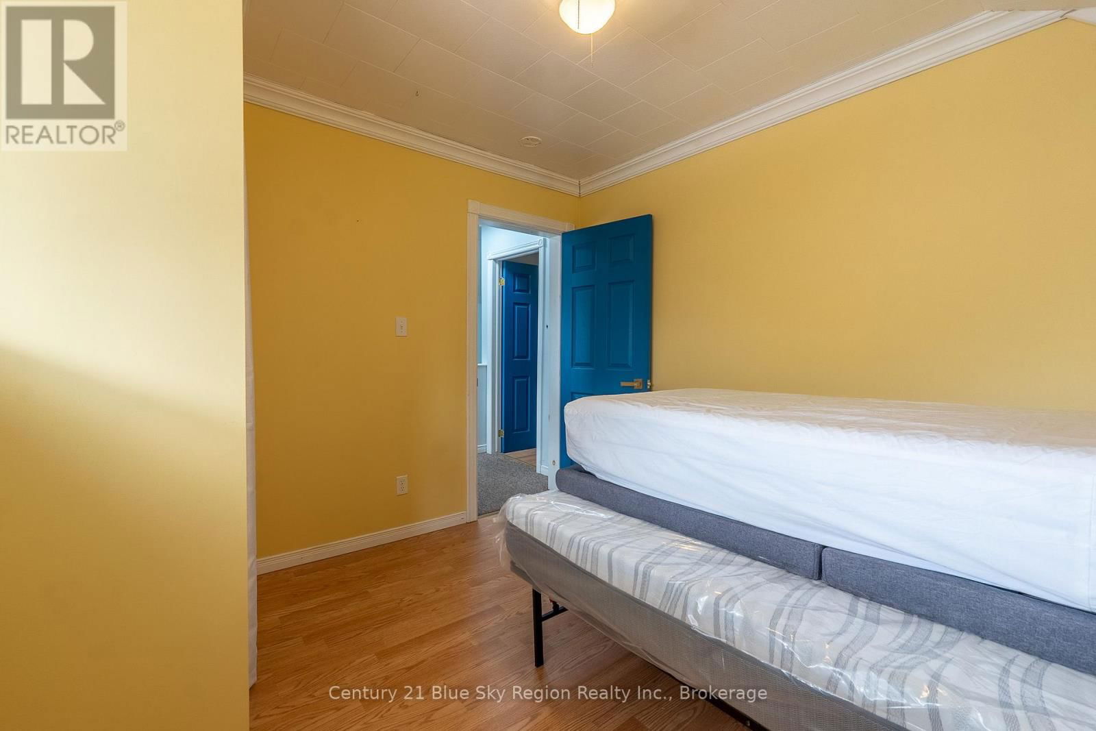 144 WILLIAM STREET Image 21