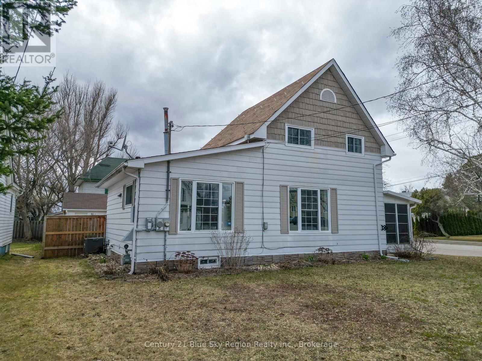 144 WILLIAM STREET Image 39