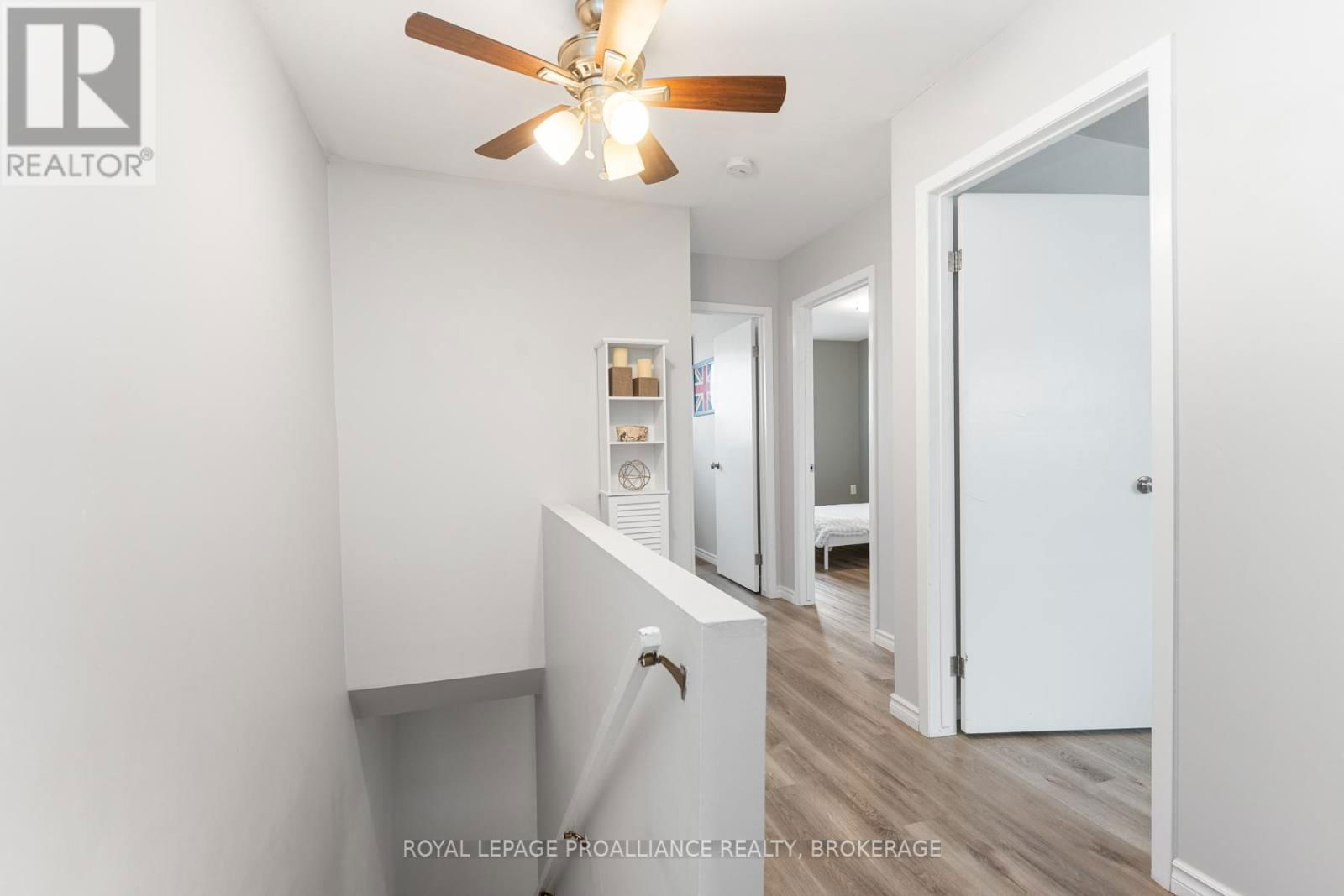 11 - 27 ADDINGTON STREET Image 13