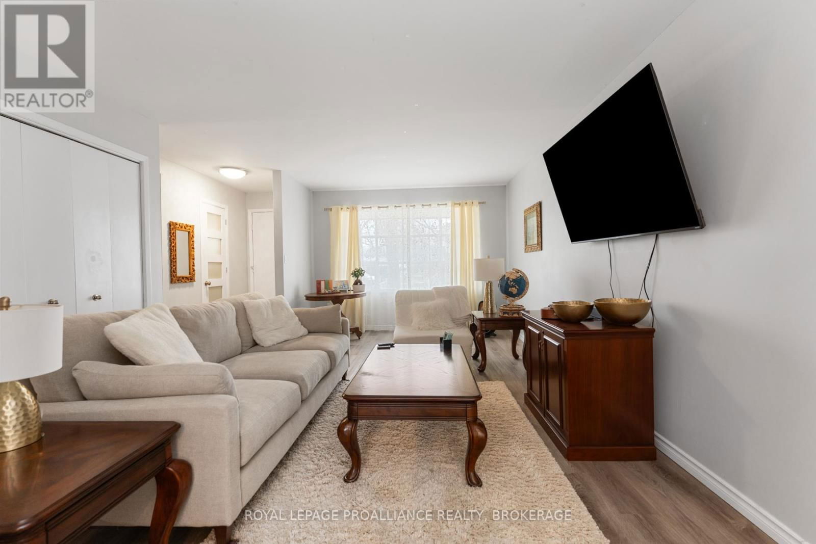 11 - 27 ADDINGTON STREET Image 6