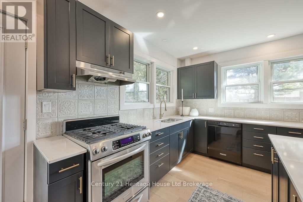 684747 COUNTY ROAD 2,R.R.#3 ROAD Image 19