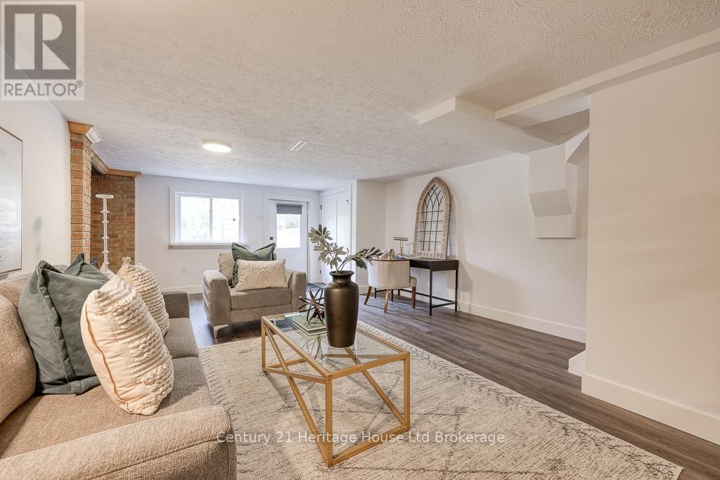 684747 COUNTY ROAD 2,R.R.#3 ROAD Image 30