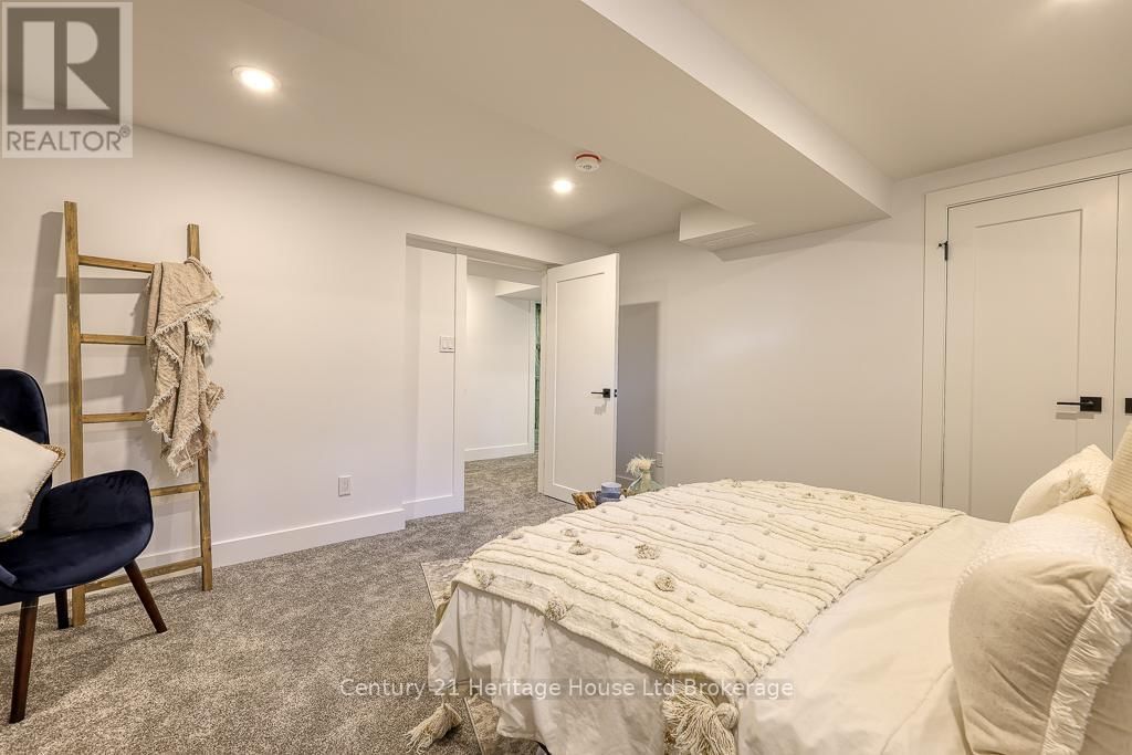 684747 COUNTY ROAD 2,R.R.#3 ROAD Image 41