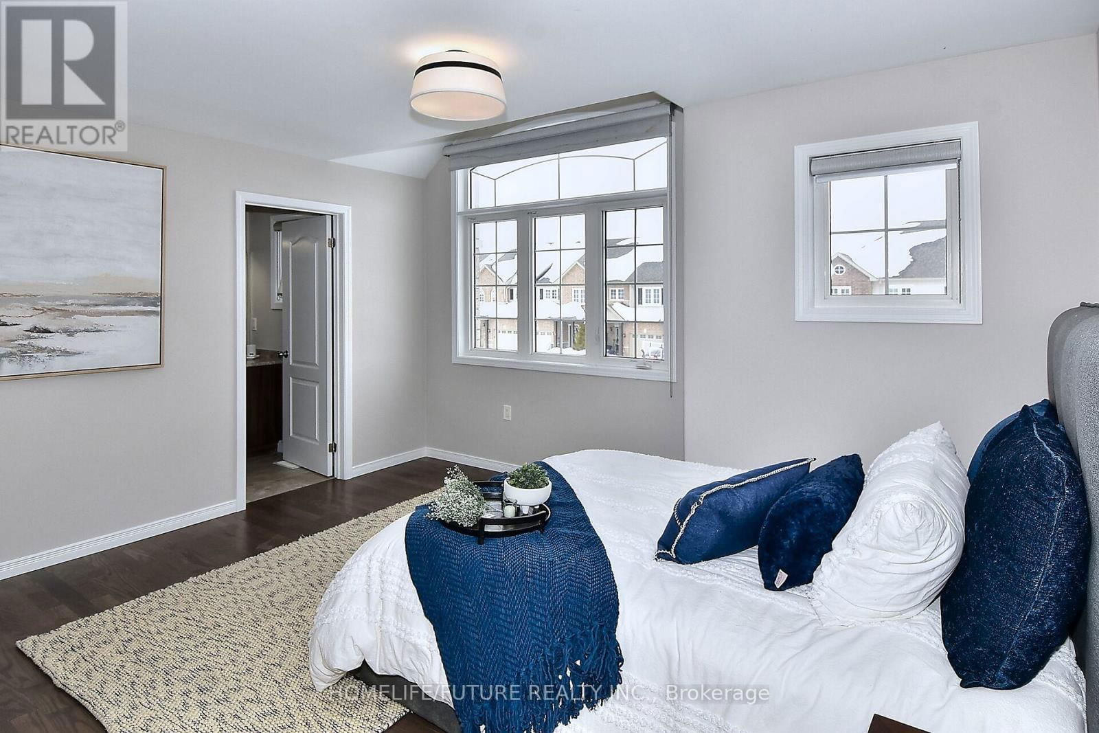 39 SUMMER LANE Image 30