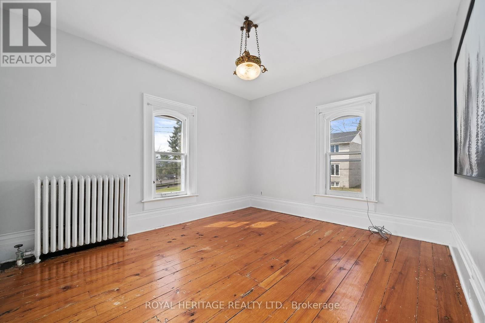 33 KINGSLEY AVENUE Image 34