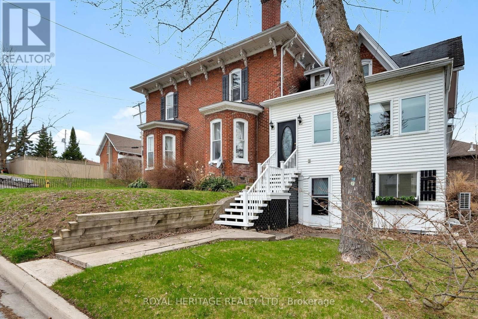 33 KINGSLEY AVENUE Image 4