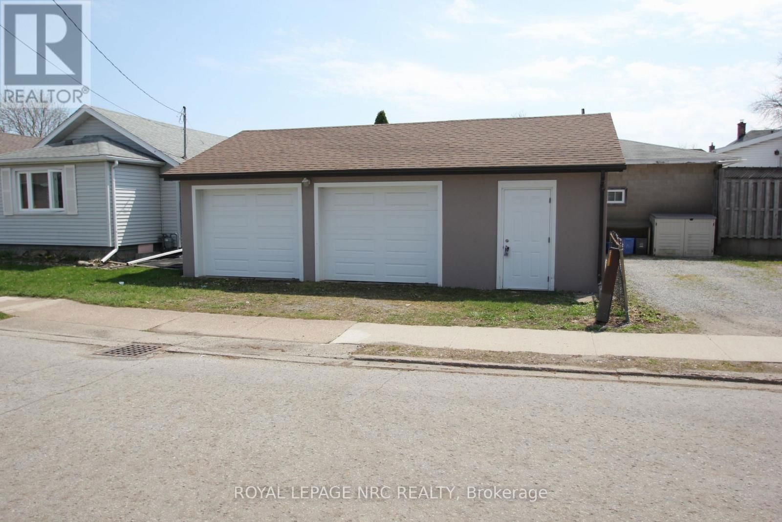 70 PINE STREET SOUTH Image 4