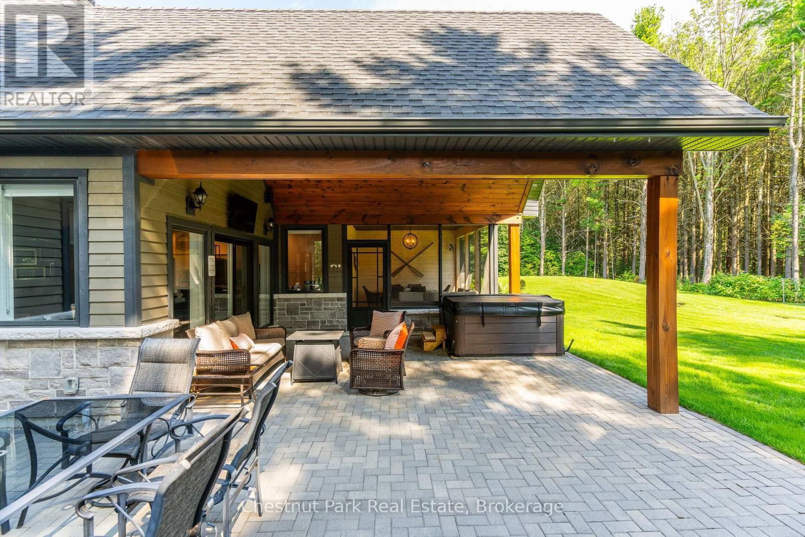 303273 SIDEROAD 33 Image 14
