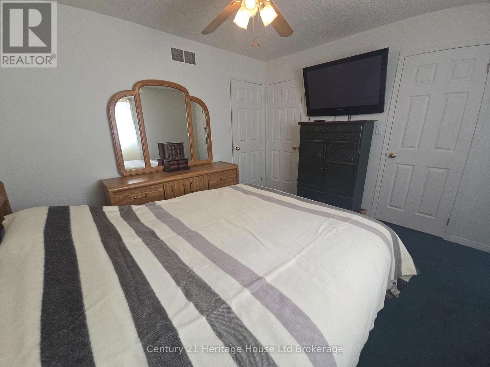 42 PEBBLE BEACH COURT Image 14