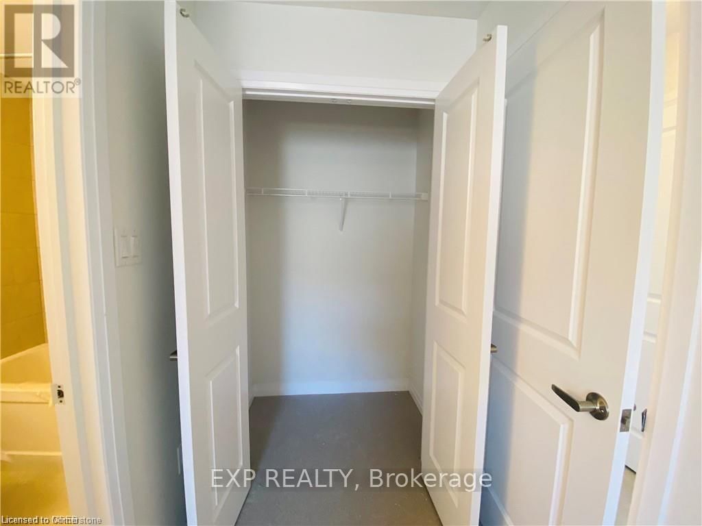 44 - 51 SPARROW AVENUE Image 12