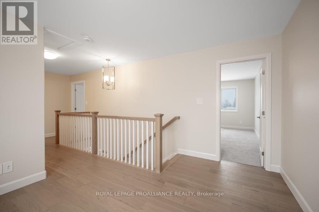 126 STONECREST BOULEVARD Image 15