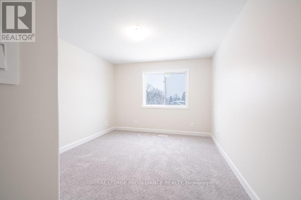 126 STONECREST BOULEVARD Image 17