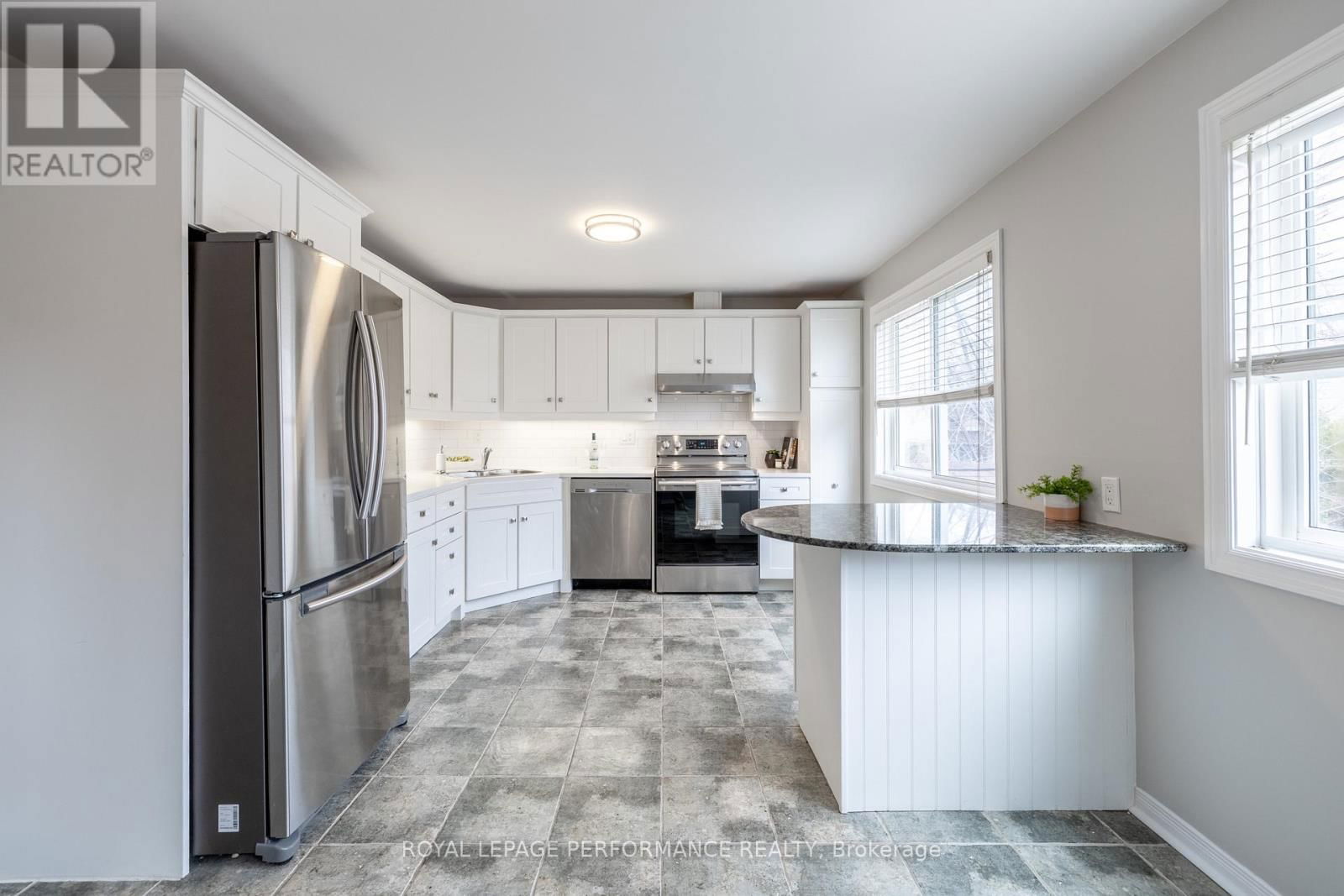 6917 DU BOIS AVENUE Image 18