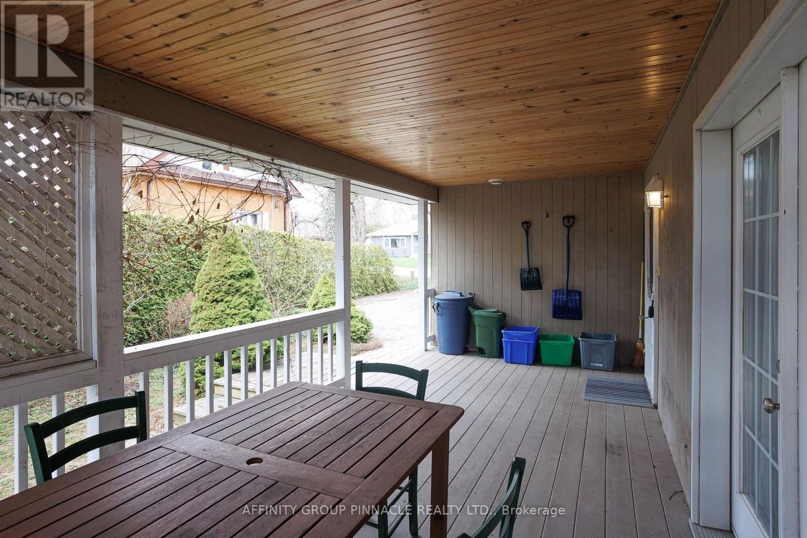 93 GLENELG STREET WEST Image 40