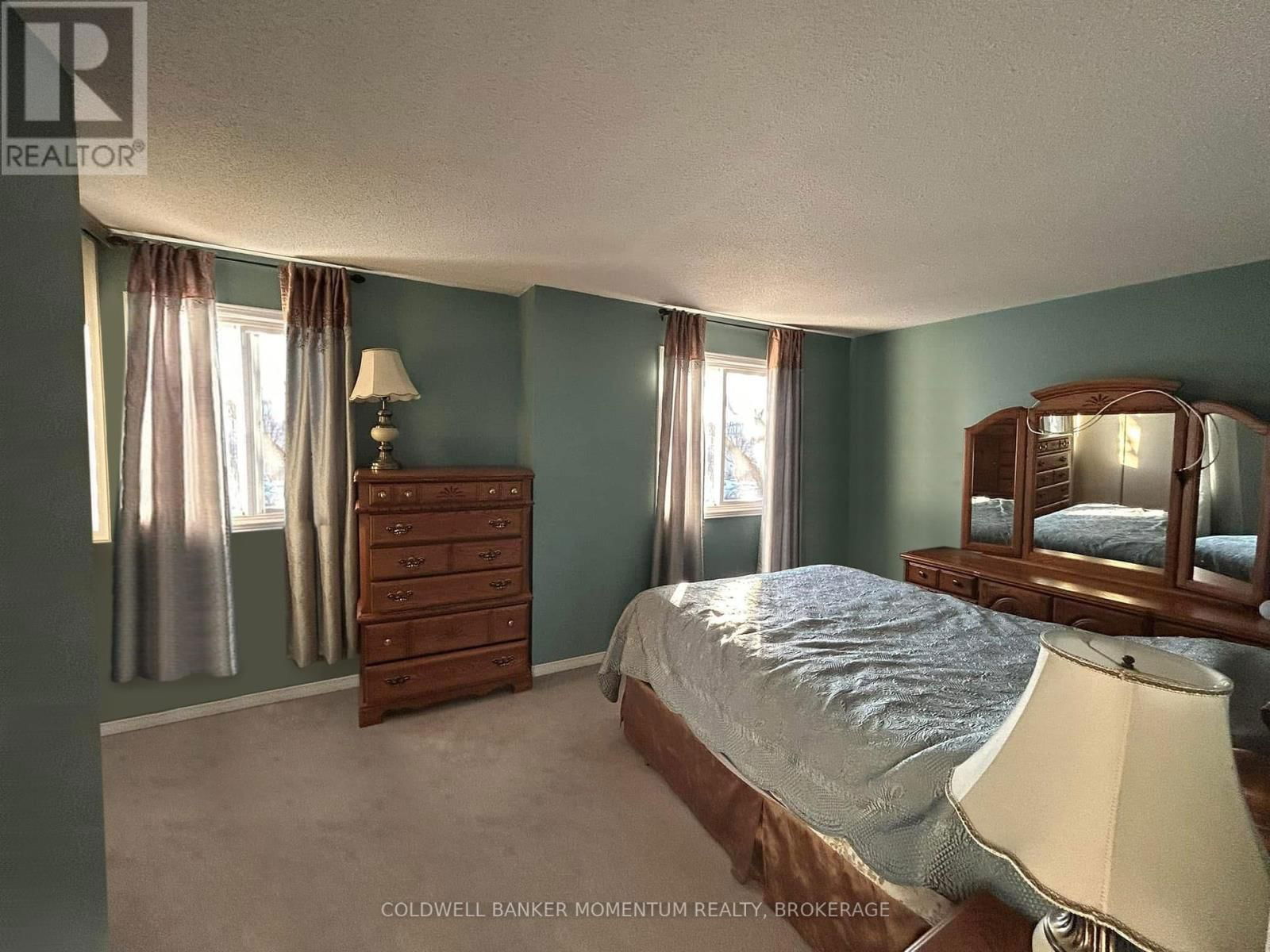 24 - 65 DORCHESTER BOULEVARD Image 13