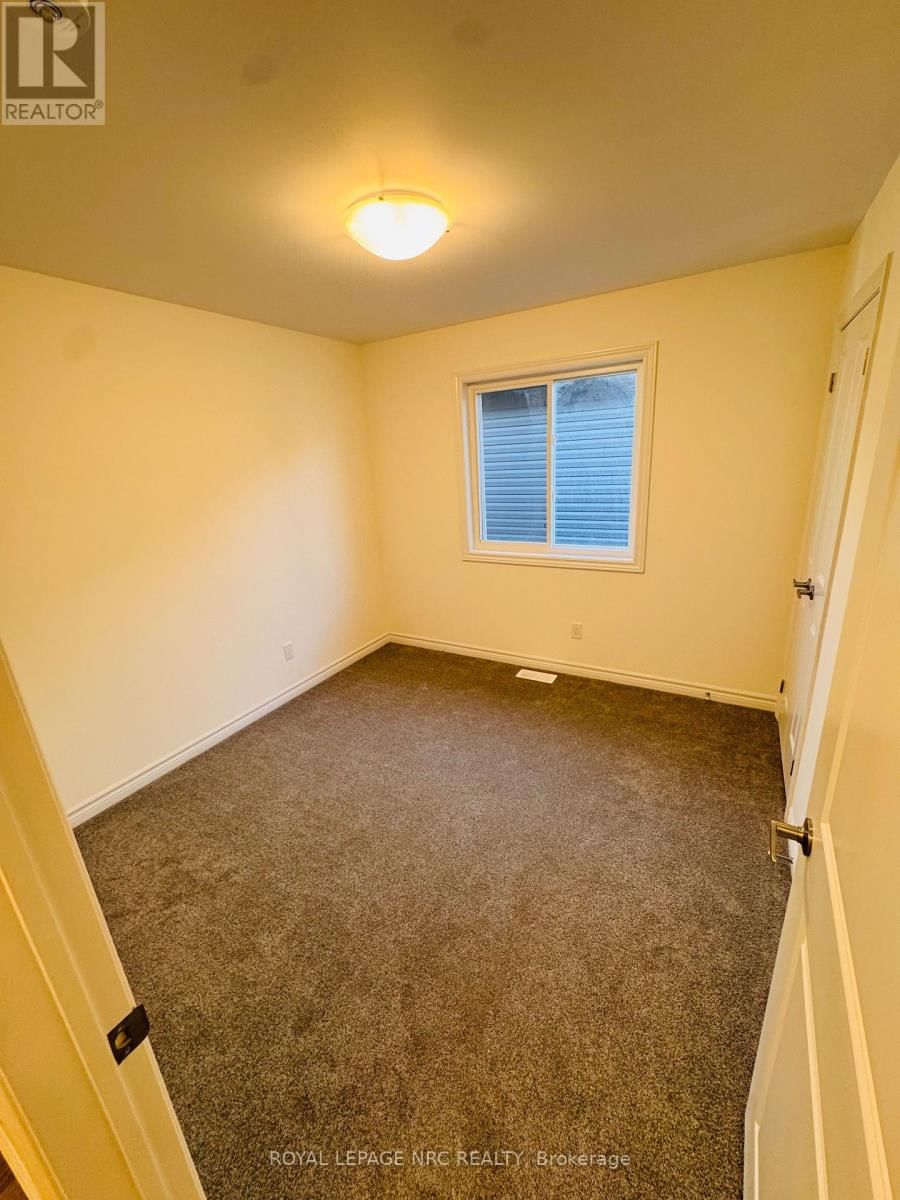 105 LAUGHER AVENUE Image 17