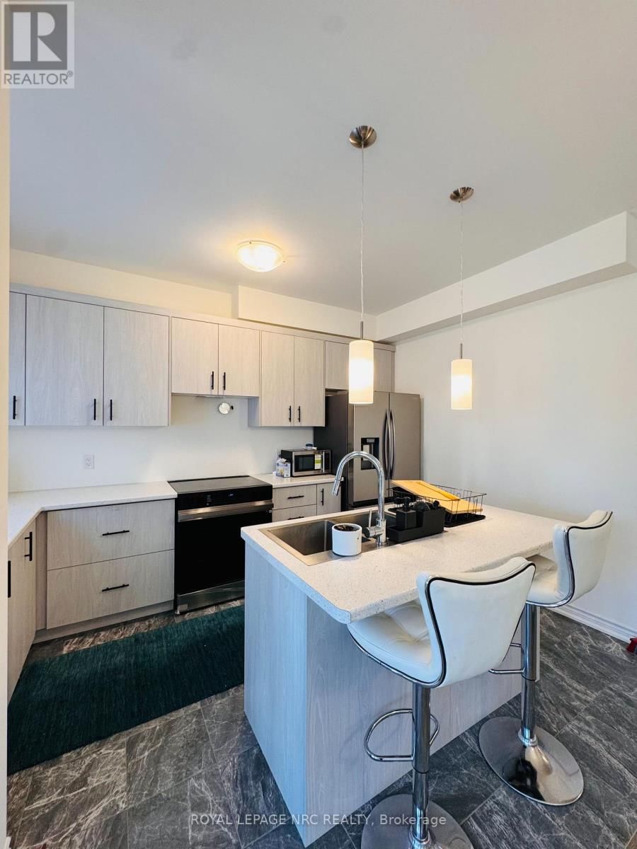 105 LAUGHER AVENUE Image 7
