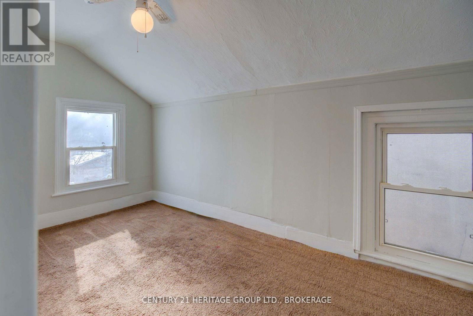 243 KING STREET EAST Image 10