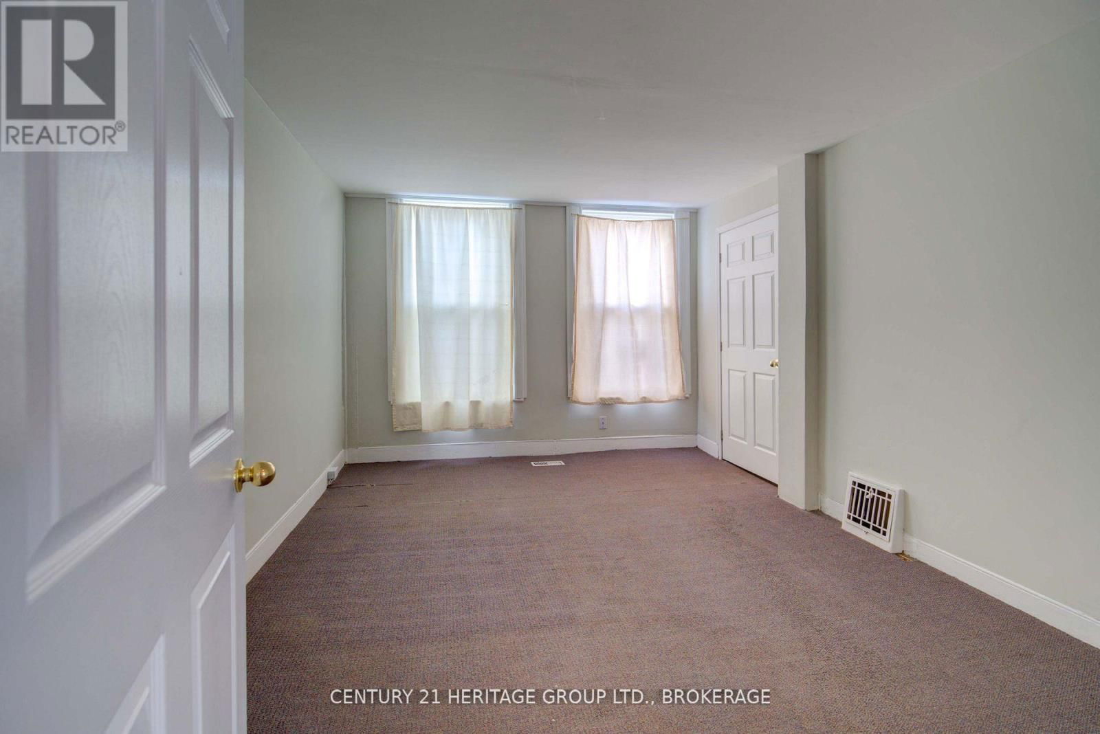 243 KING STREET EAST Image 6