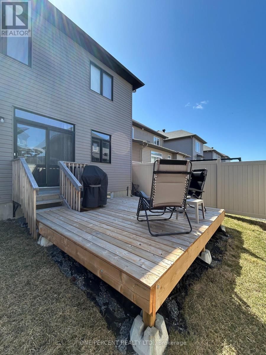 241 FOUNTAINHEAD DRIVE Image 25
