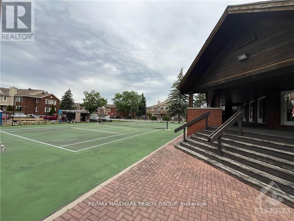 209 - 525 CANTEVAL TERRACE Image 21