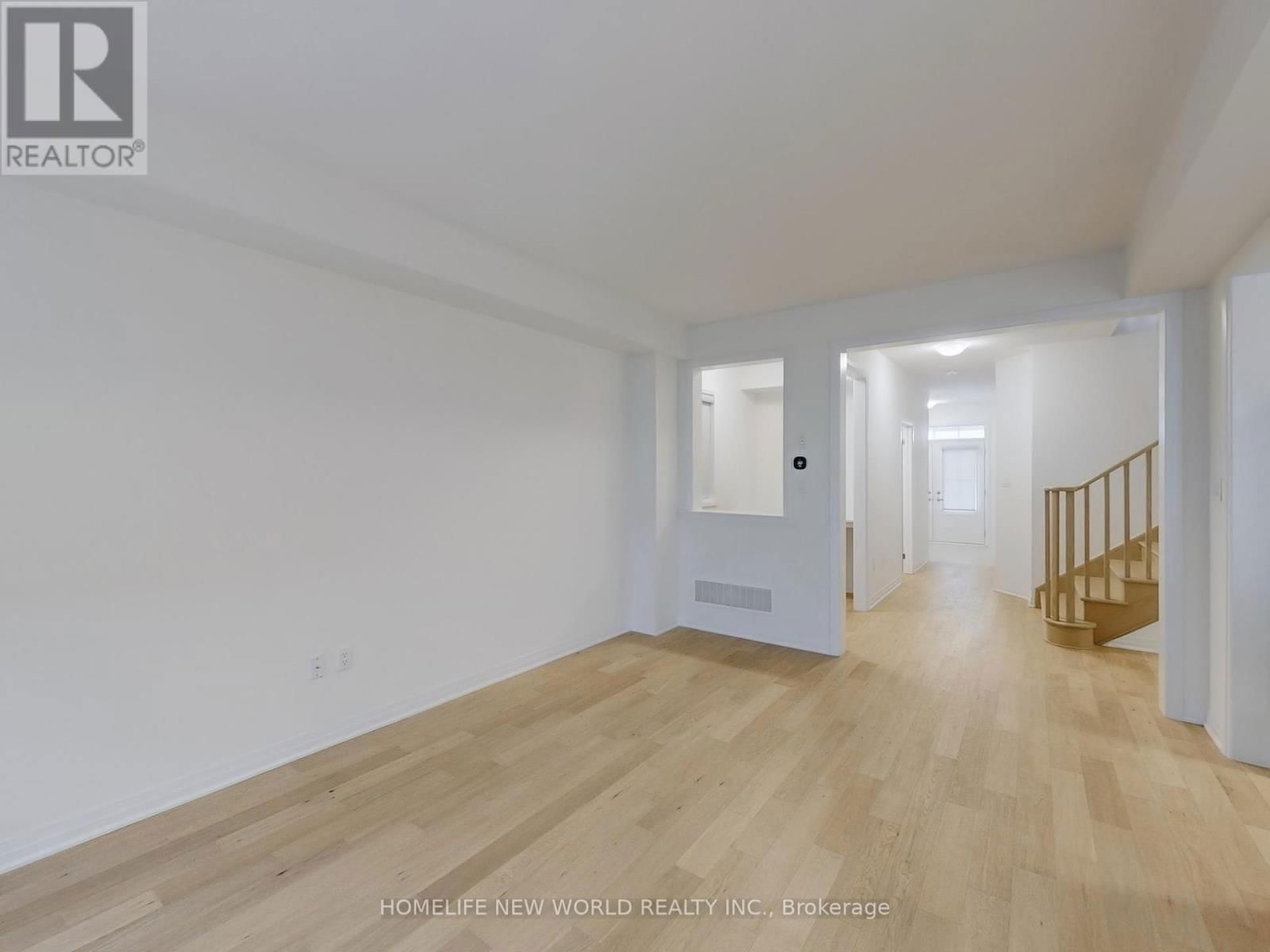 446 EASTBRIDGE AVENUE Image 16