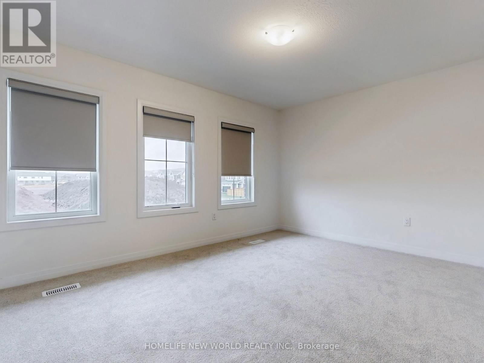 446 EASTBRIDGE AVENUE Image 19