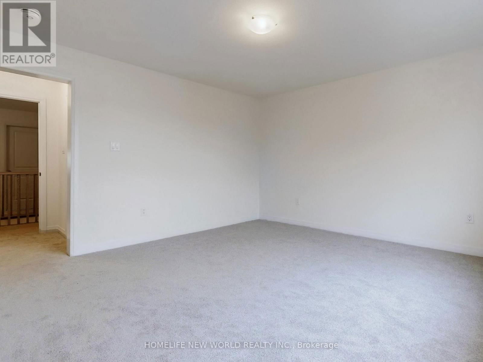446 EASTBRIDGE AVENUE Image 23
