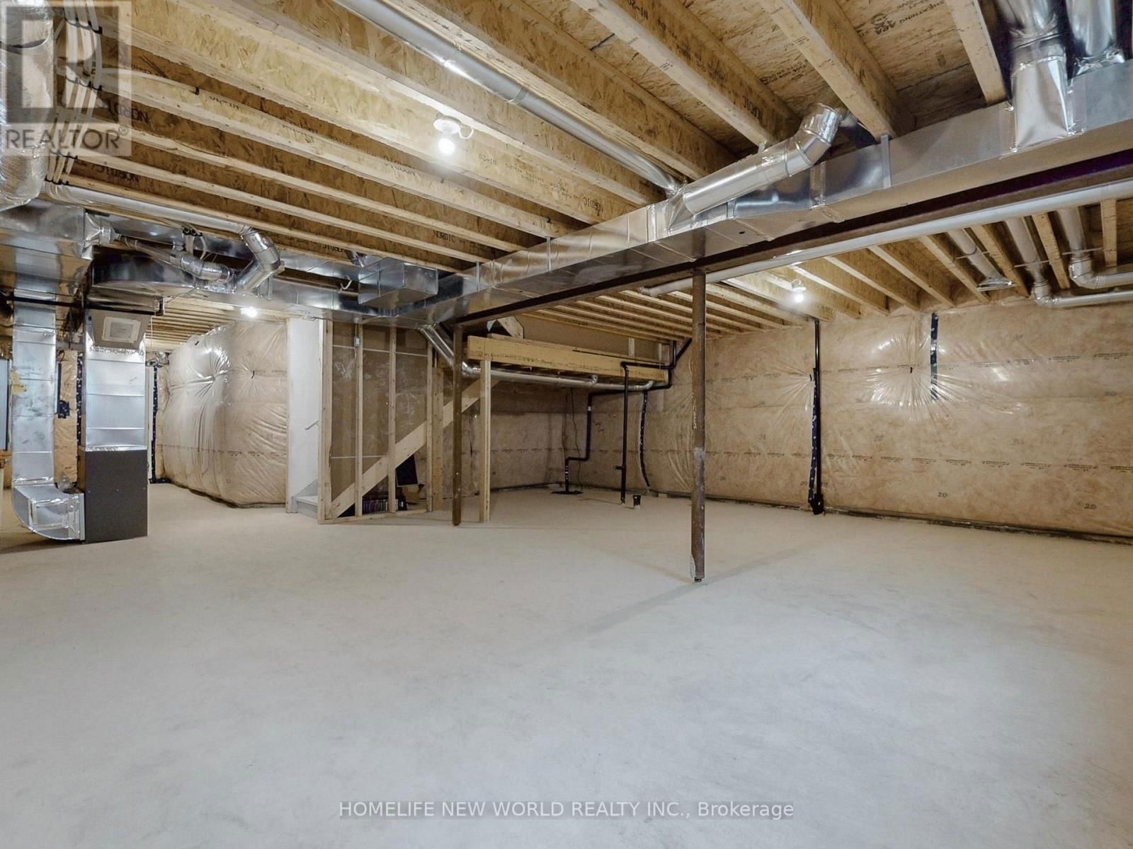 446 EASTBRIDGE AVENUE Image 35