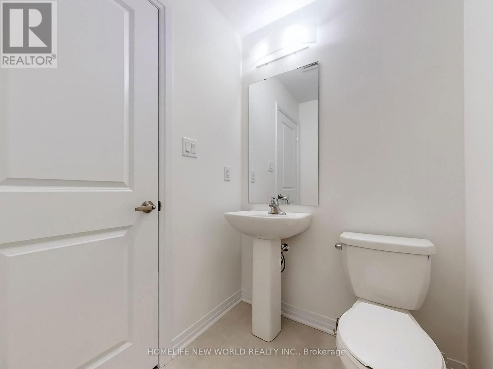 446 EASTBRIDGE AVENUE Image 6