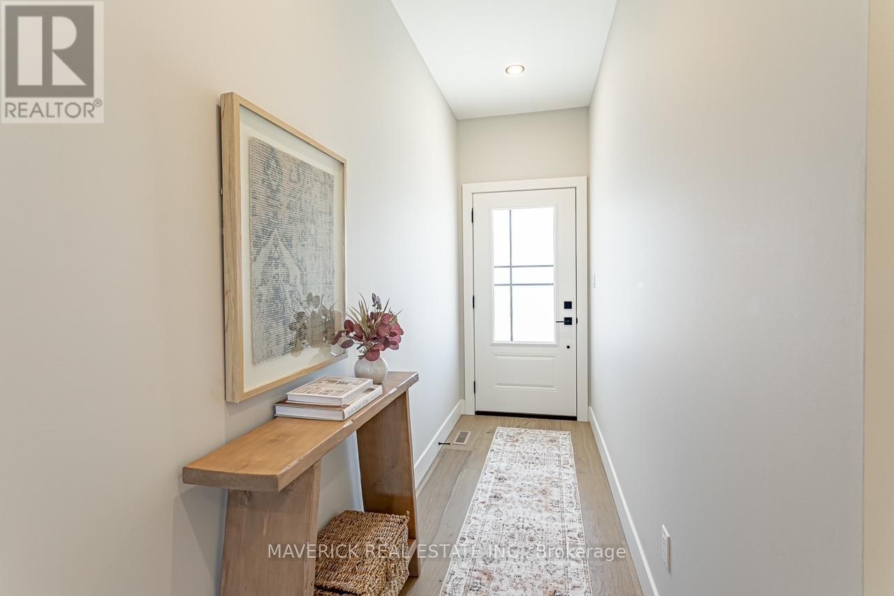 2 - 183 BROCK STREET Image 6